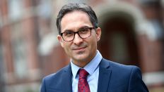 Nicolai Savaskan, Amtsarzt Neukölln und Leiter des Gesundheitsamtes Neukölln (Quelle: dpa/Britta Pedersen) Nicolai Savaskan, Amtsarzt Neukölln und Leiter des Gesundheitsamtes Neukölln (Quelle: dpa/Britta Pedersen)