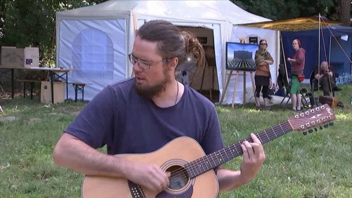Pax Terra Musica Festival in Brandenburg im Juli 2022. (Quelle: rbb) Pax Terra Musica Festival in Brandenburg im Juli 2022. (Quelle: rbb)